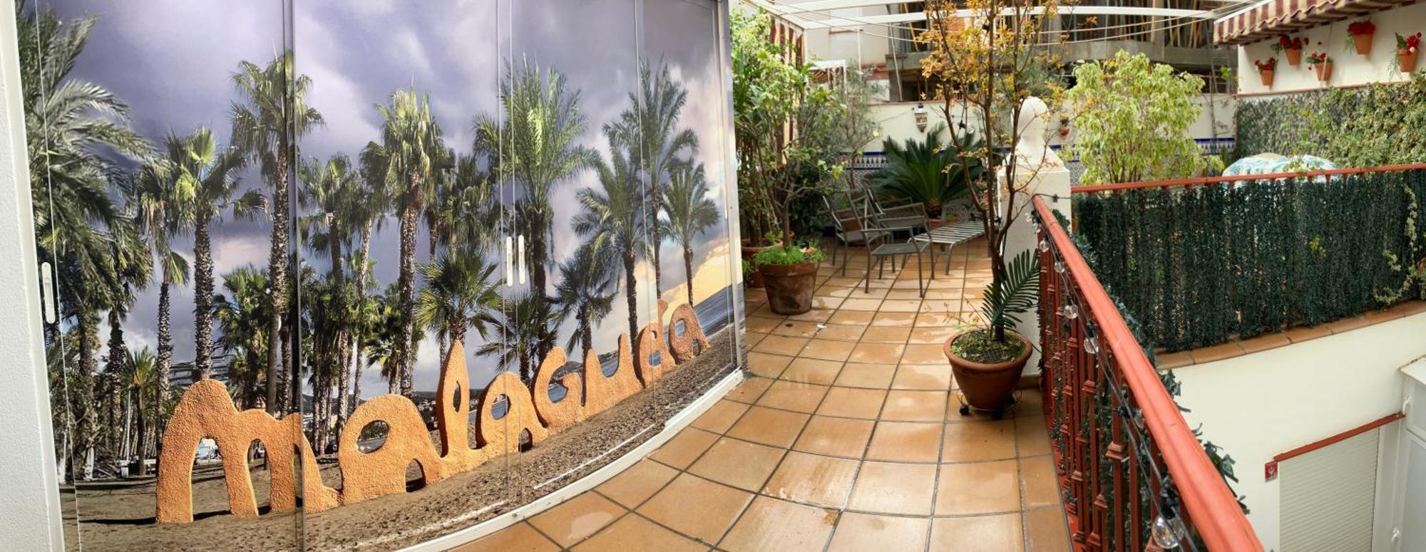 Maravilloso Apartamento Centrico De 70M2, Jardin Propio 40M2 Con Piscina Para Ninos Y Parking Opcional Málaga Esterno foto